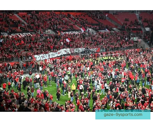 拜耳勒沃库森新赛季阵容调整与欧战前景全面解析俱乐部最新动态观察