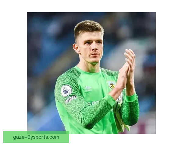 欧洲豪门转会风云再起新星崛起引爆足坛格局多线争冠悬念升级在即